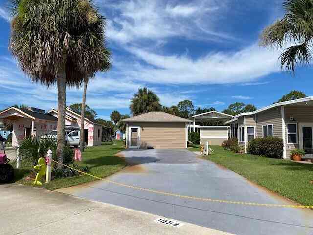 Condo For Sale - 1952 Enterprise Lane #212<br/> Titusville, FL 32796