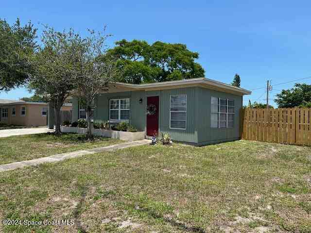 Homes For Sale - 941 Croton Road<br/> Melbourne, FL 32935