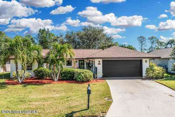 Homes For Sale - 600 Soto Grande Court<br/> Melbourne, FL 32940