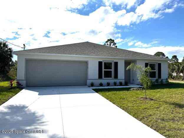 Homes For Sale - 2728 Laird Avenue<br/> Palm Bay, FL 32908