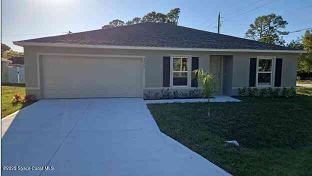 Homes For Sale - 3200 Trainfo Avenue<br/> Palm Bay, FL 32909