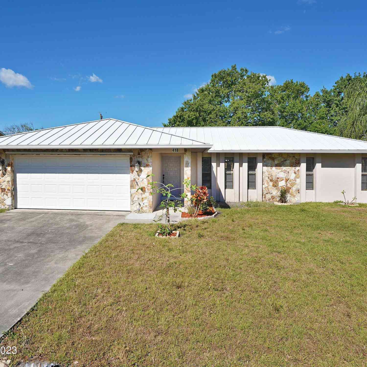 Homes For Sale - 418 Candlestick Avenue<br/> Palm Bay, FL 32907