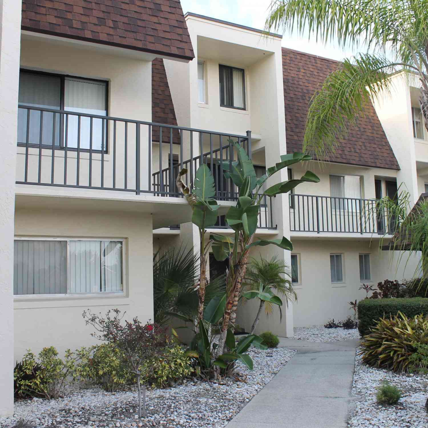 Condo For Rent - 3680 Barna Avenue #220<br/> Titusville, FL 32780