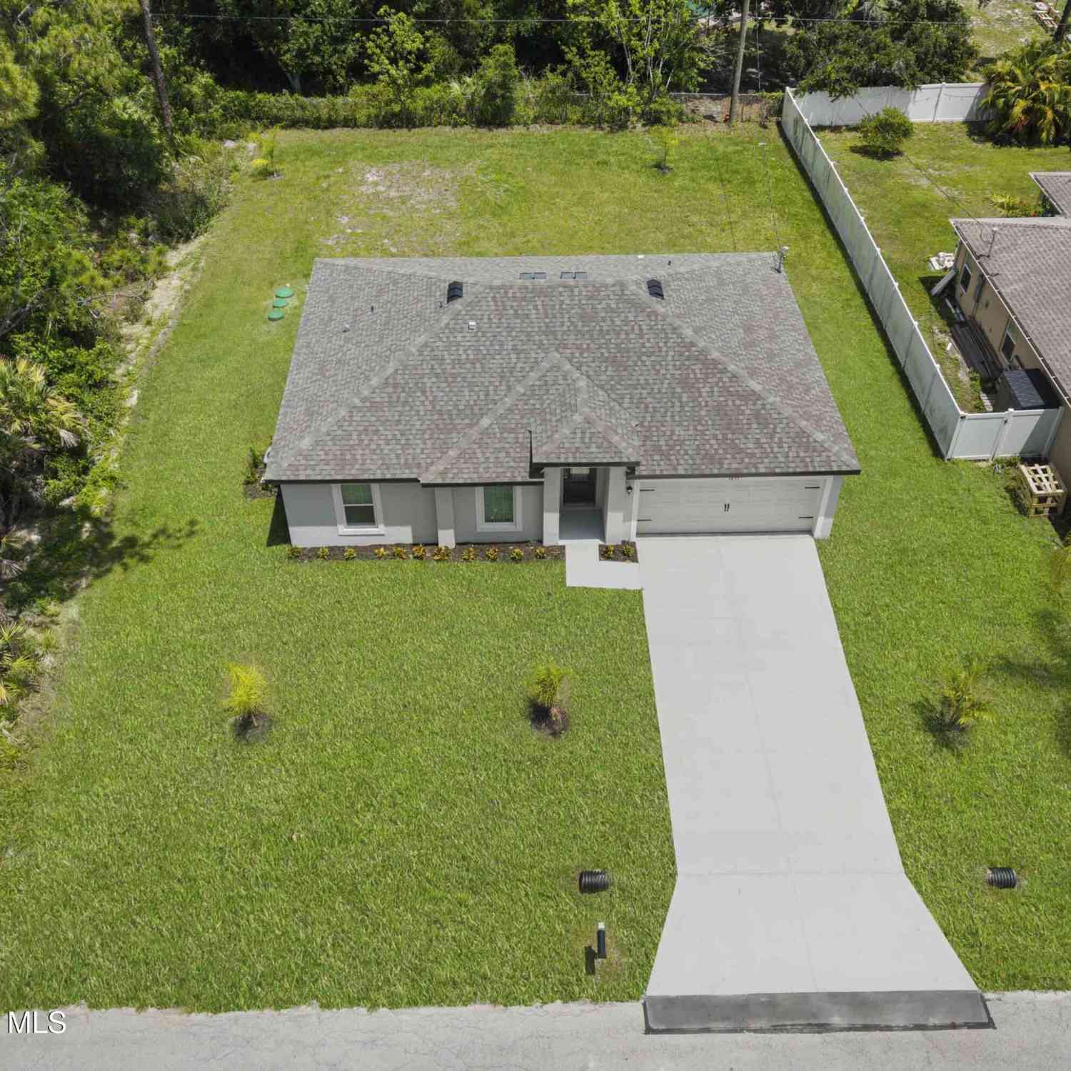 Homes For Sale - 1035 Flintlock Avenue<br/> Palm Bay, FL 32909