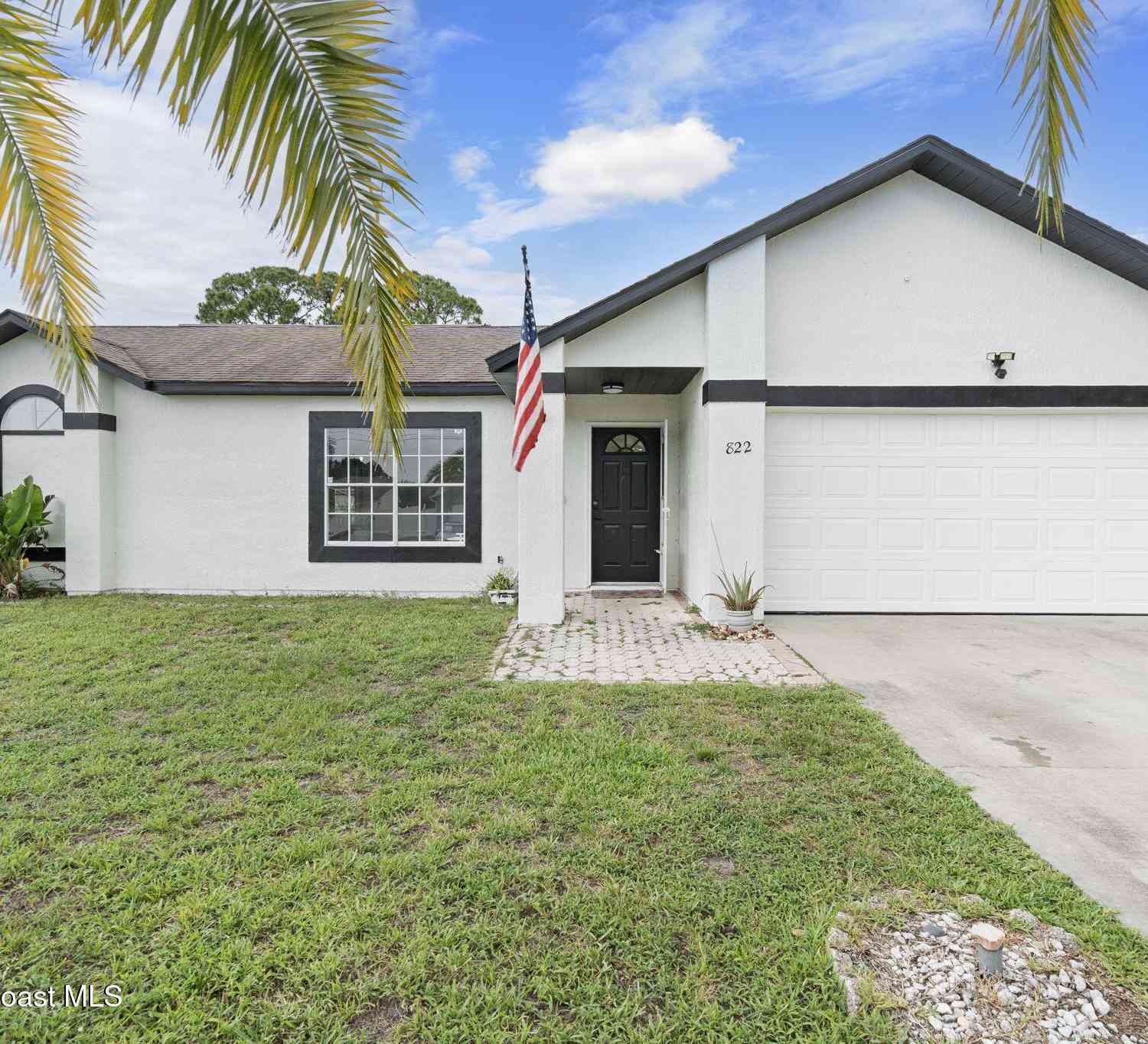Homes For Sale - 822 Lamplighter Drive<br/> Palm Bay, FL 32907