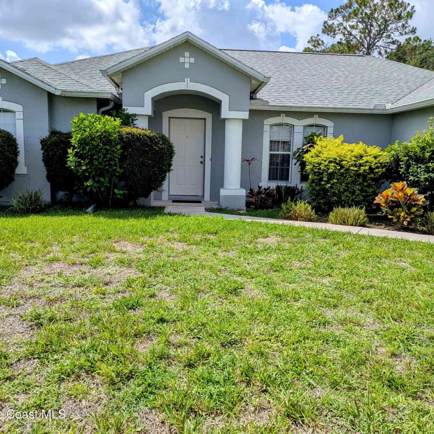 Homes For Sale - 872 Ravenswood Street<br/> Palm Bay, FL 32909