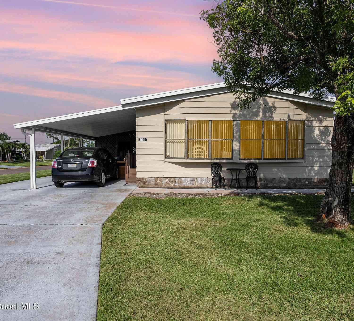 Condo For Sale - 5005 Santa Anna Avenue<br/> Titusville, FL 32780