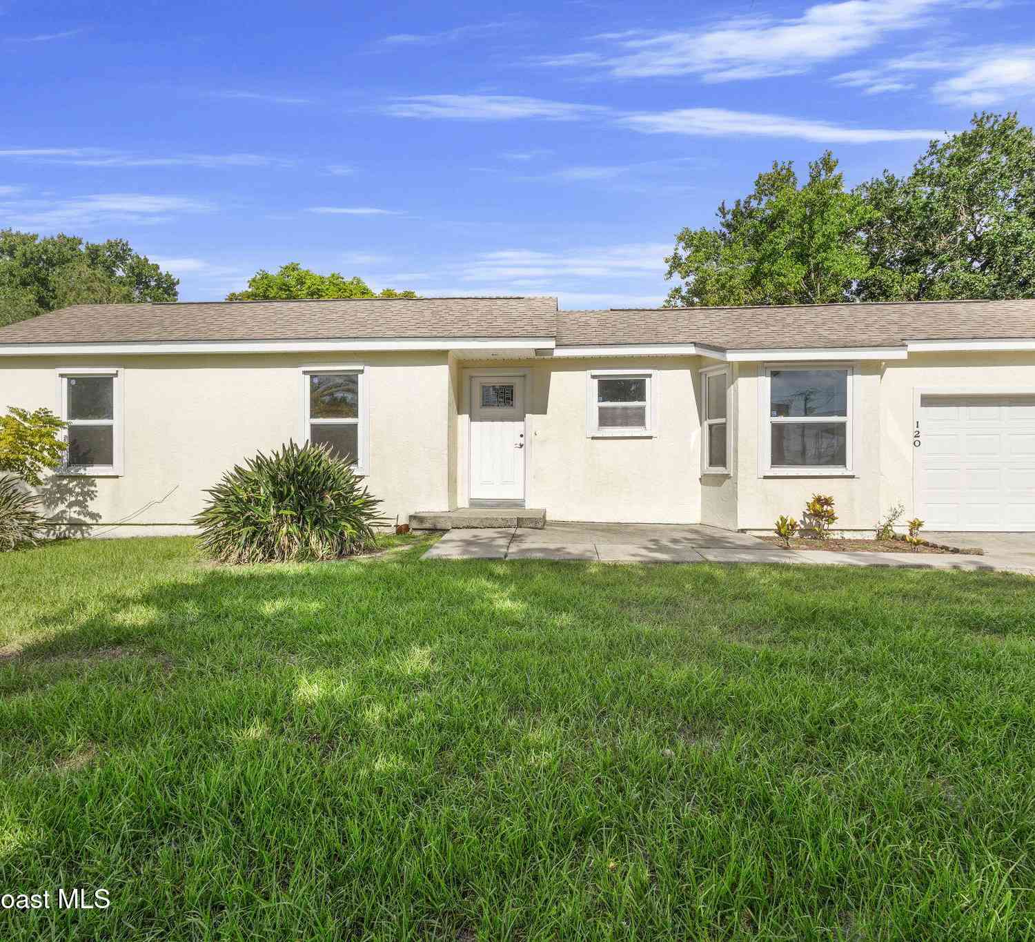 Homes For Sale - 120 Cascade Avenue<br/> Palm Bay, FL 32909