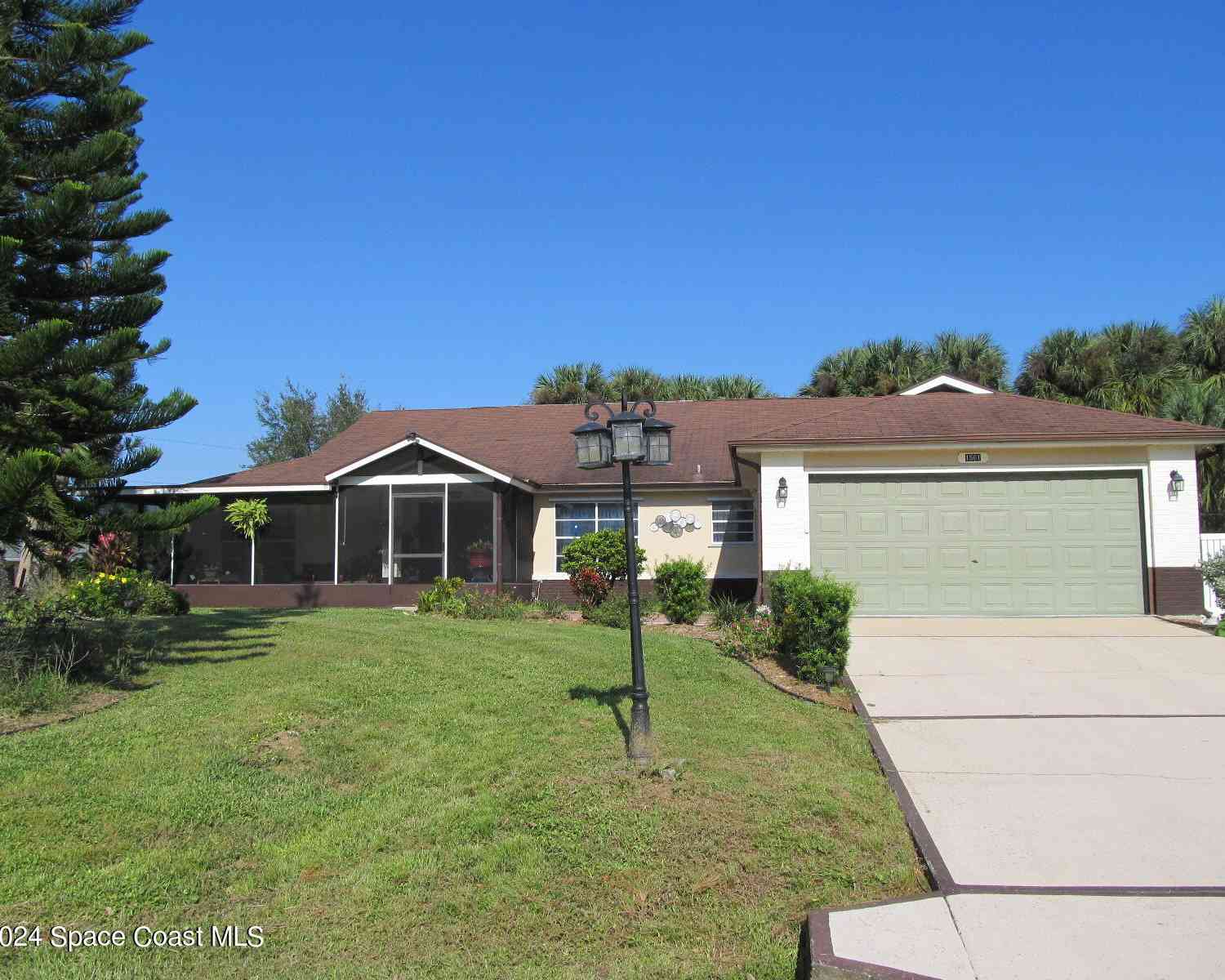 Homes For Sale - 1501 Olympia Avenue<br/> Palm Bay, FL 32908