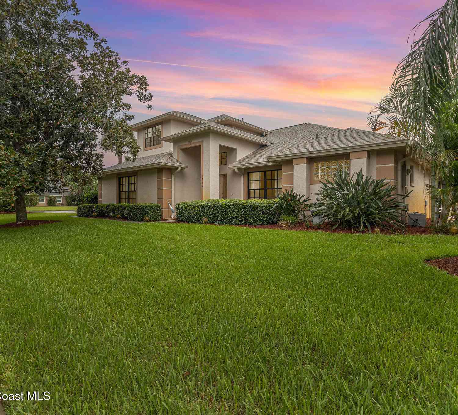 Homes For Sale - 1260 Tropical Cove Drive<br/> Merritt Island, FL 32952