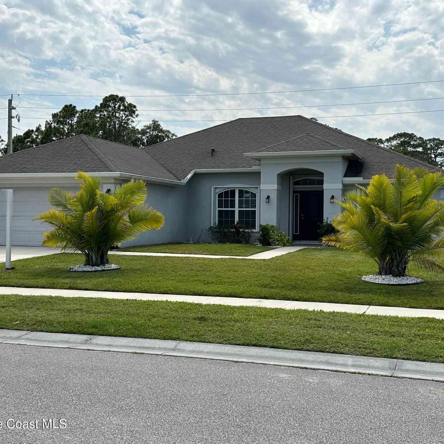 Homes For Sale - 220 Nardo Avenue<br/> Palm Bay, FL 32908
