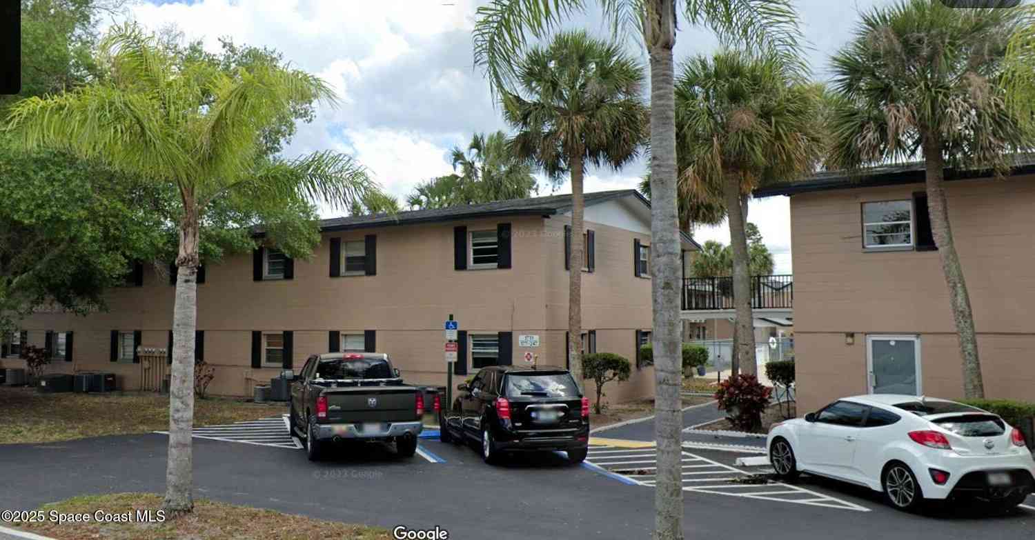 Condo For Sale - 1713 Dixon Boulevard #163<br/> Brevard County, Cocoa, FL 32922