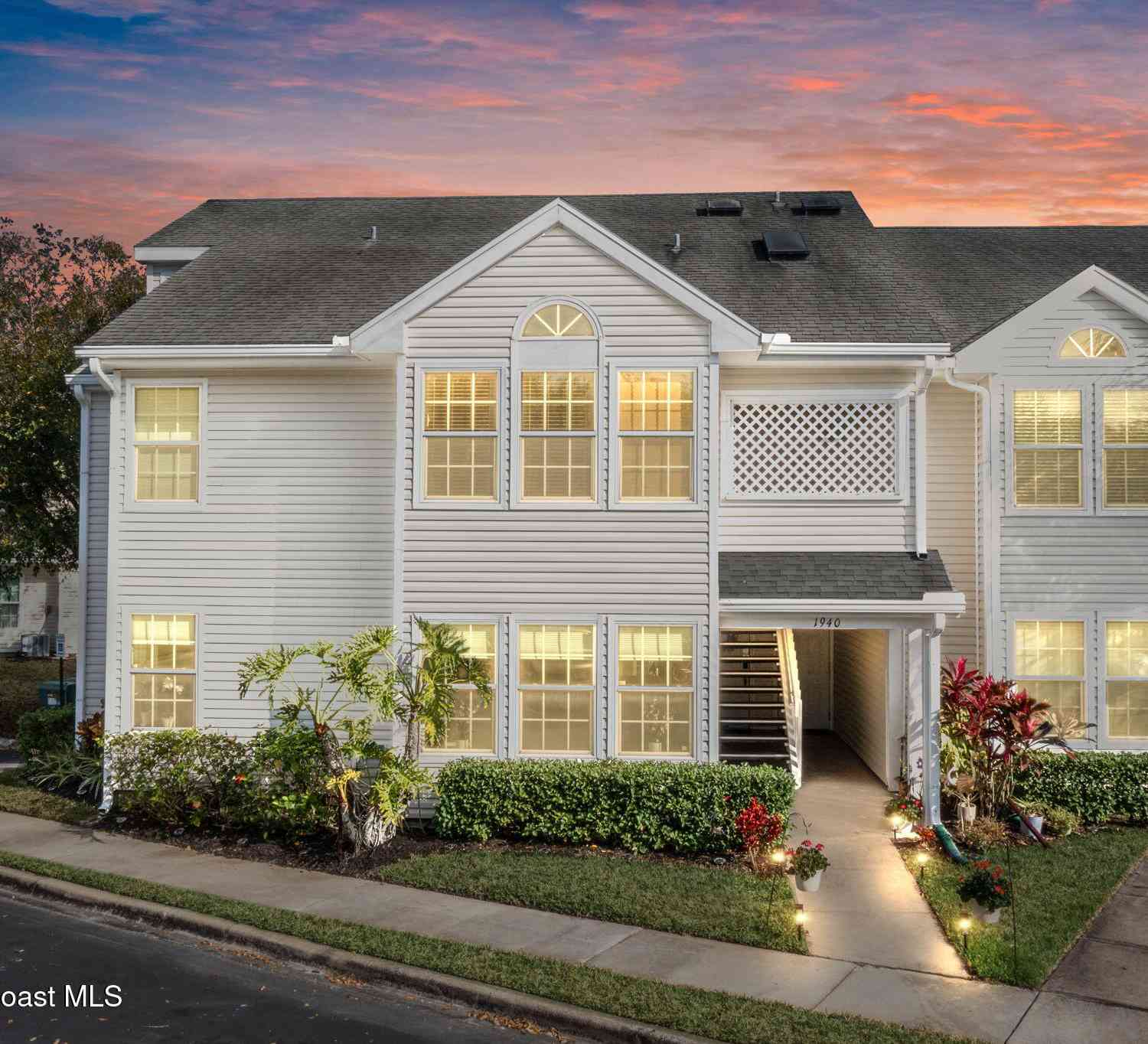Condo For Sale - 1940 Westminster Circle #1<br/> Vero Beach, FL 32966