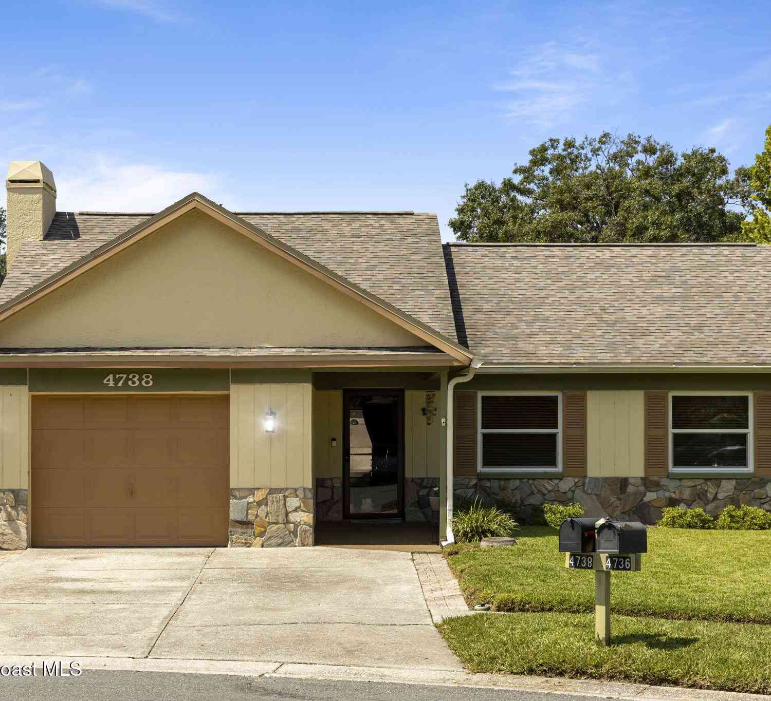 Homes For Sale - 4738 N Dawnmeadow Court<br/> Hillsborough County County, Plant City, FL 33566