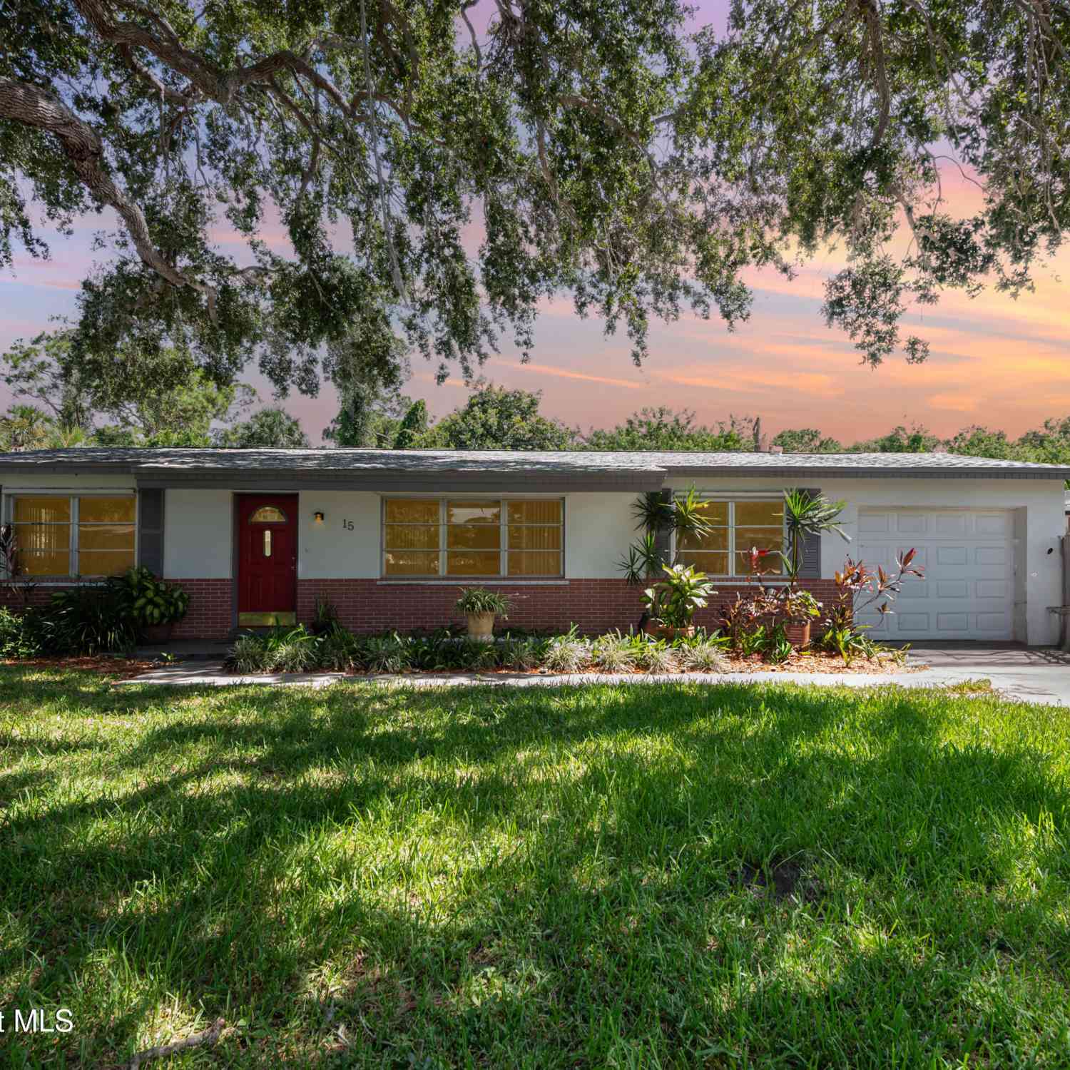 Homes For Sale - 15 Skyline Boulevard<br/> Merritt Island, FL 32953