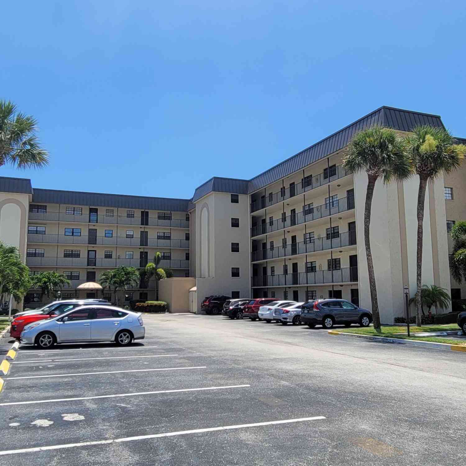 Condo For Rent - 4100 Ocean Beach Boulevard #205<br/> Cocoa Beach, FL 32931