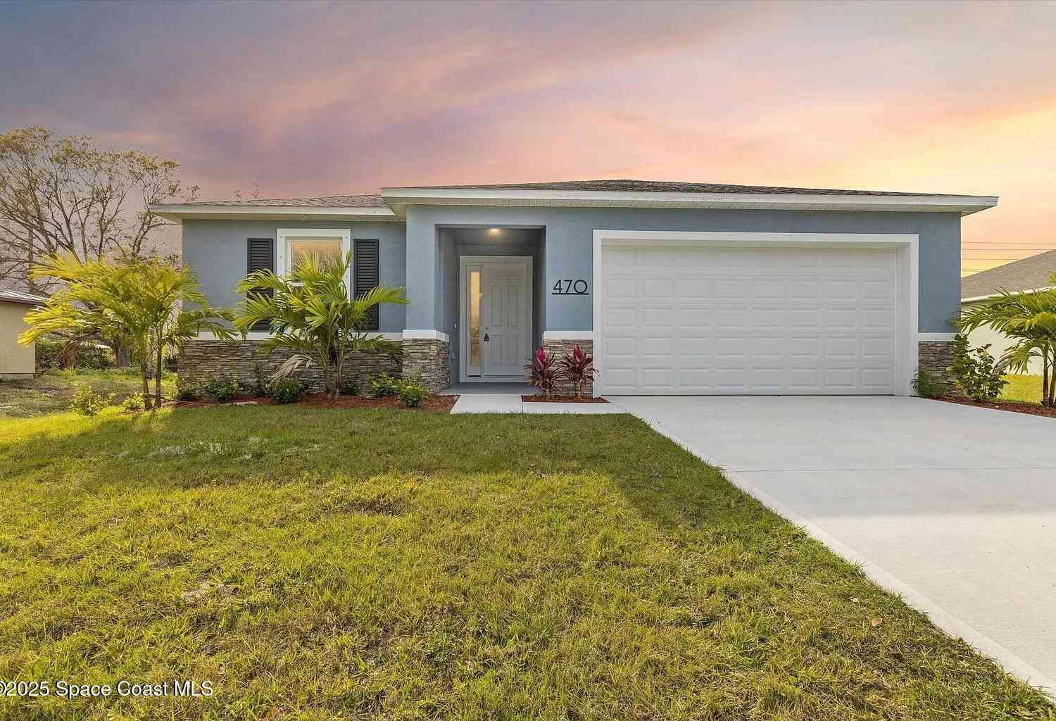 Homes For Sale - 460 Grenadier Avenue<br/> Palm Bay, FL 32907