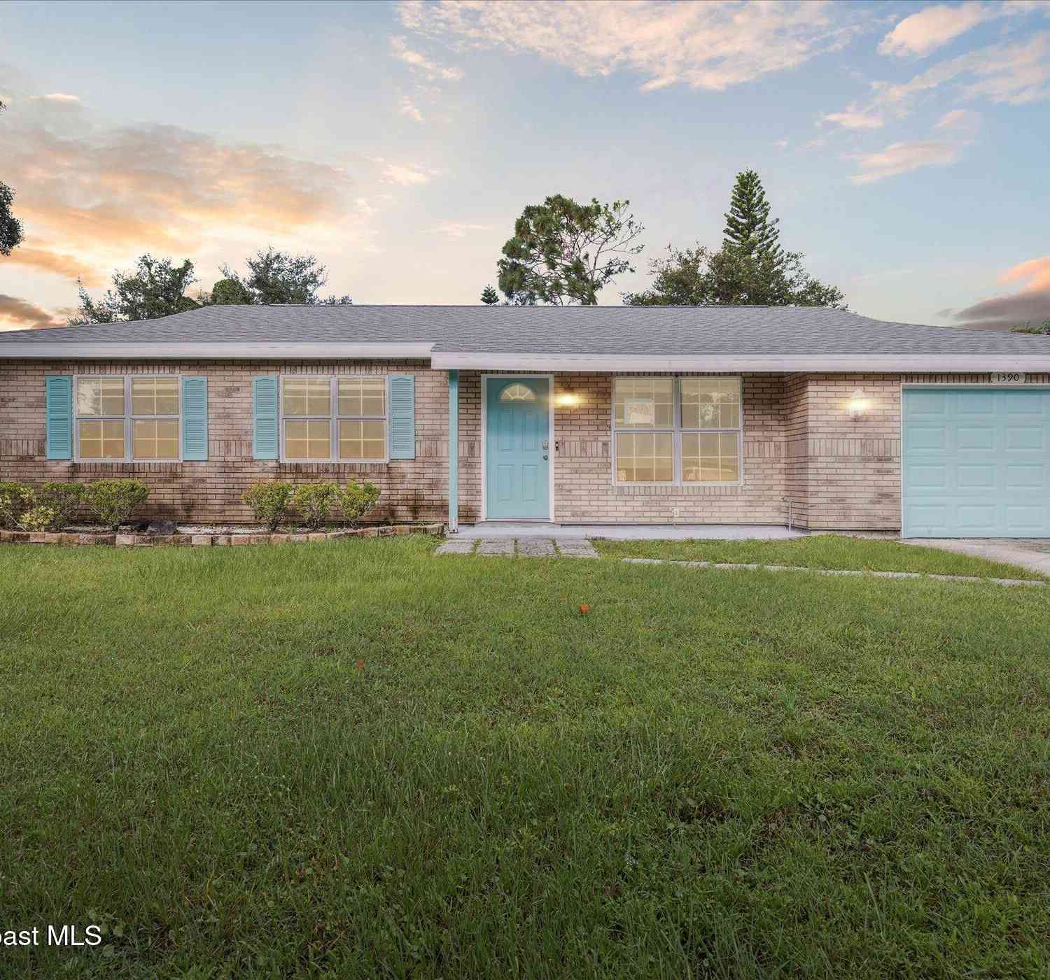 Homes For Sale - 1390 Mariposa Drive<br/> Palm Bay, FL 32905