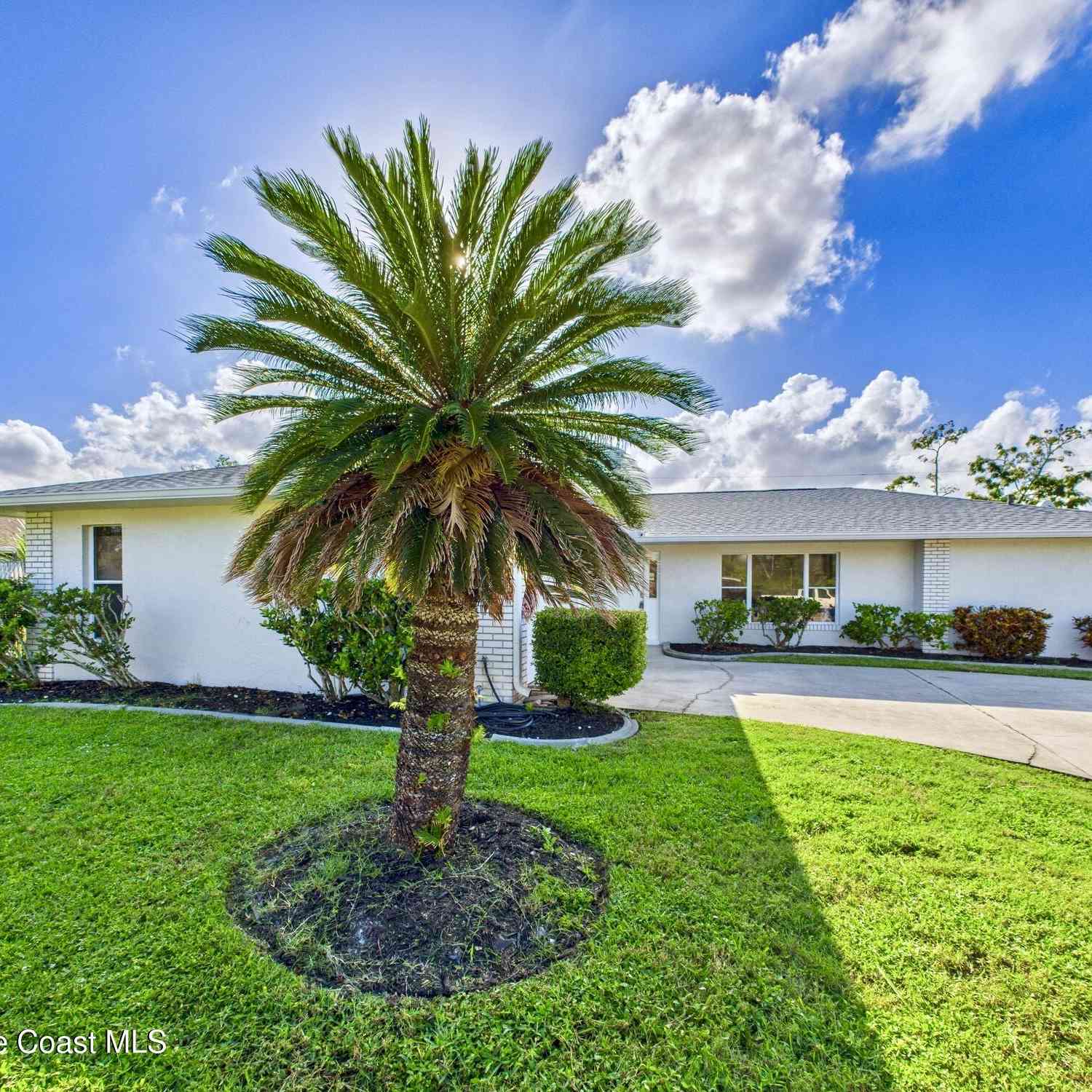 Homes For Sale - 2280 NE Fallon Boulevard<br/> Palm Bay, FL 32907
