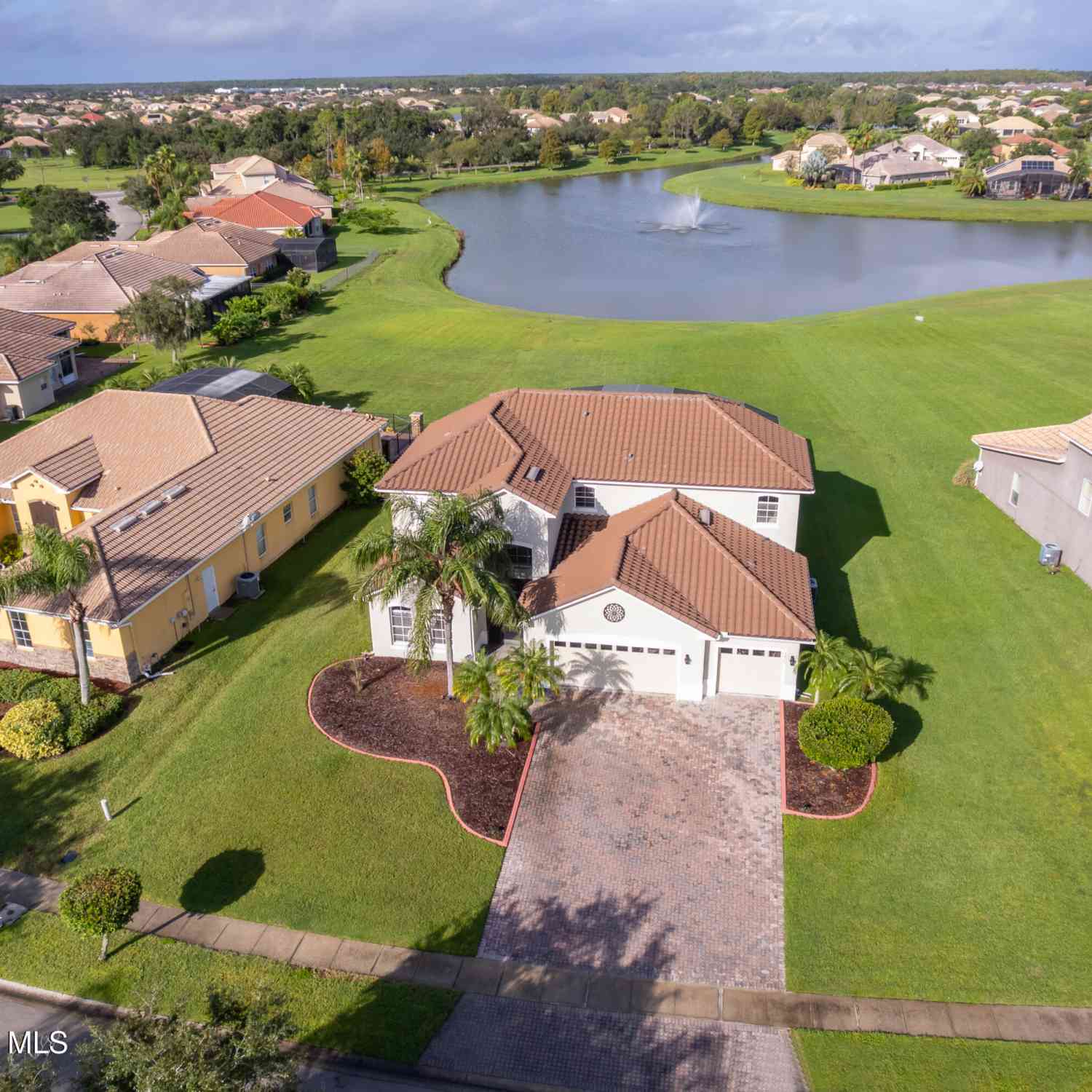 Homes For Sale - 3426 Harborside Court<br/> Osceola County, Kissimmee, FL 34746