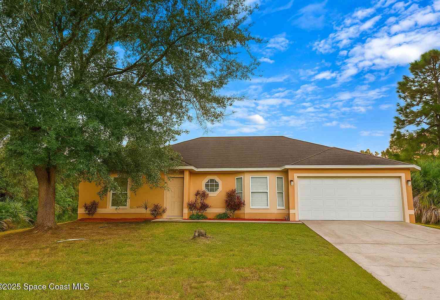 Homes For Sale - 2666 Tepee Avenue<br/> Palm Bay, FL 32909