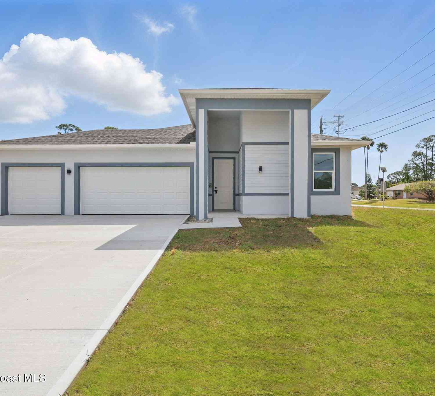 Homes For Sale - 1502 Goyer Road<br/> Palm Bay, FL 32909