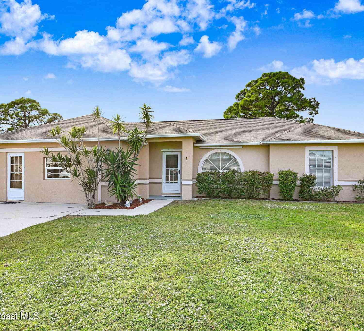 Homes For Sale - 6094 Cardiff Avenue<br/> Cocoa, FL 32927