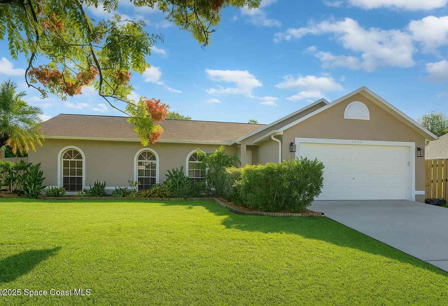 Homes For Sale - 5165 Patricia Street<br/> Cocoa, FL 32927