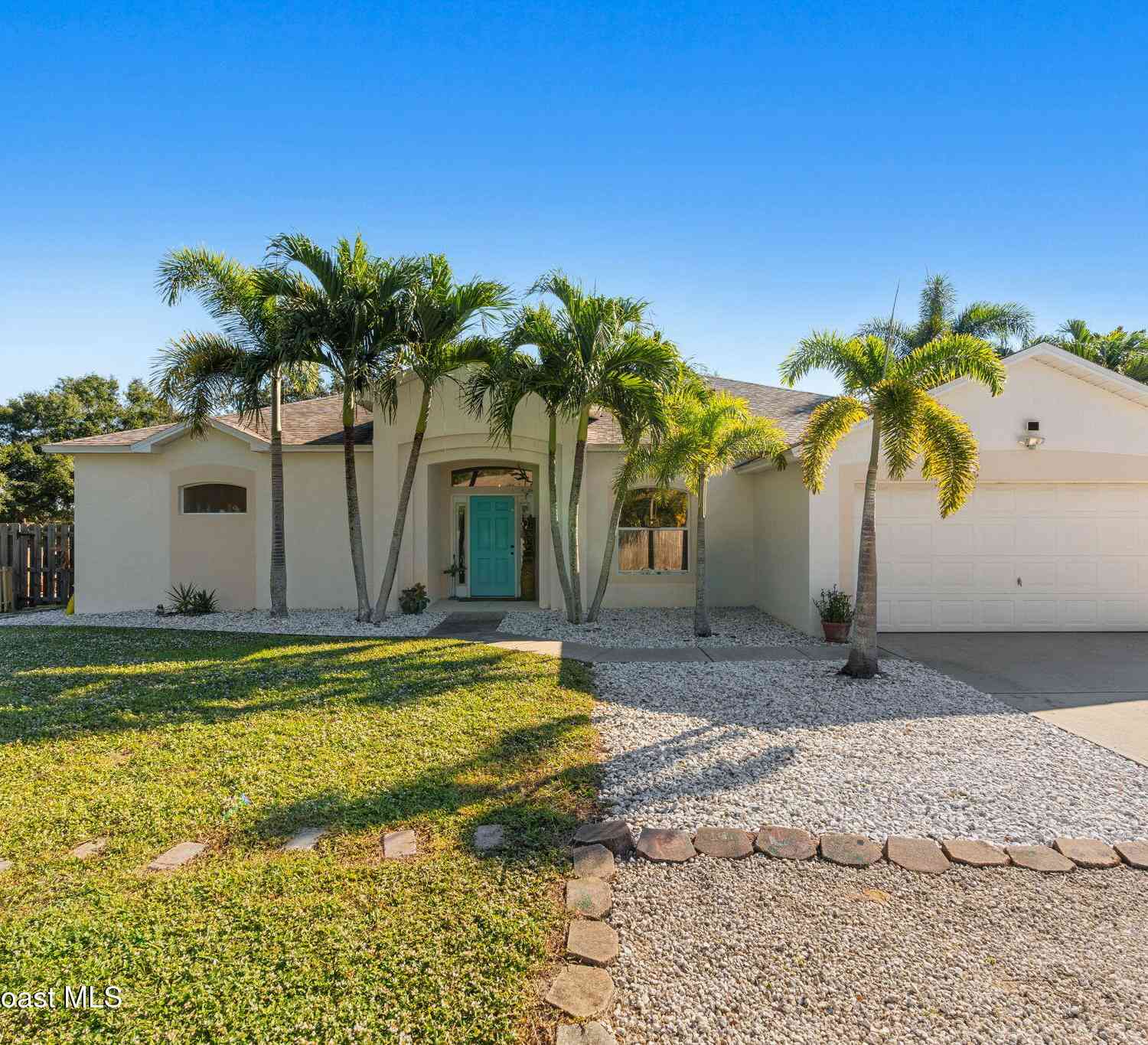 Homes For Sale - 1564 S Tropical Trail<br/> Merritt Island, FL 32952