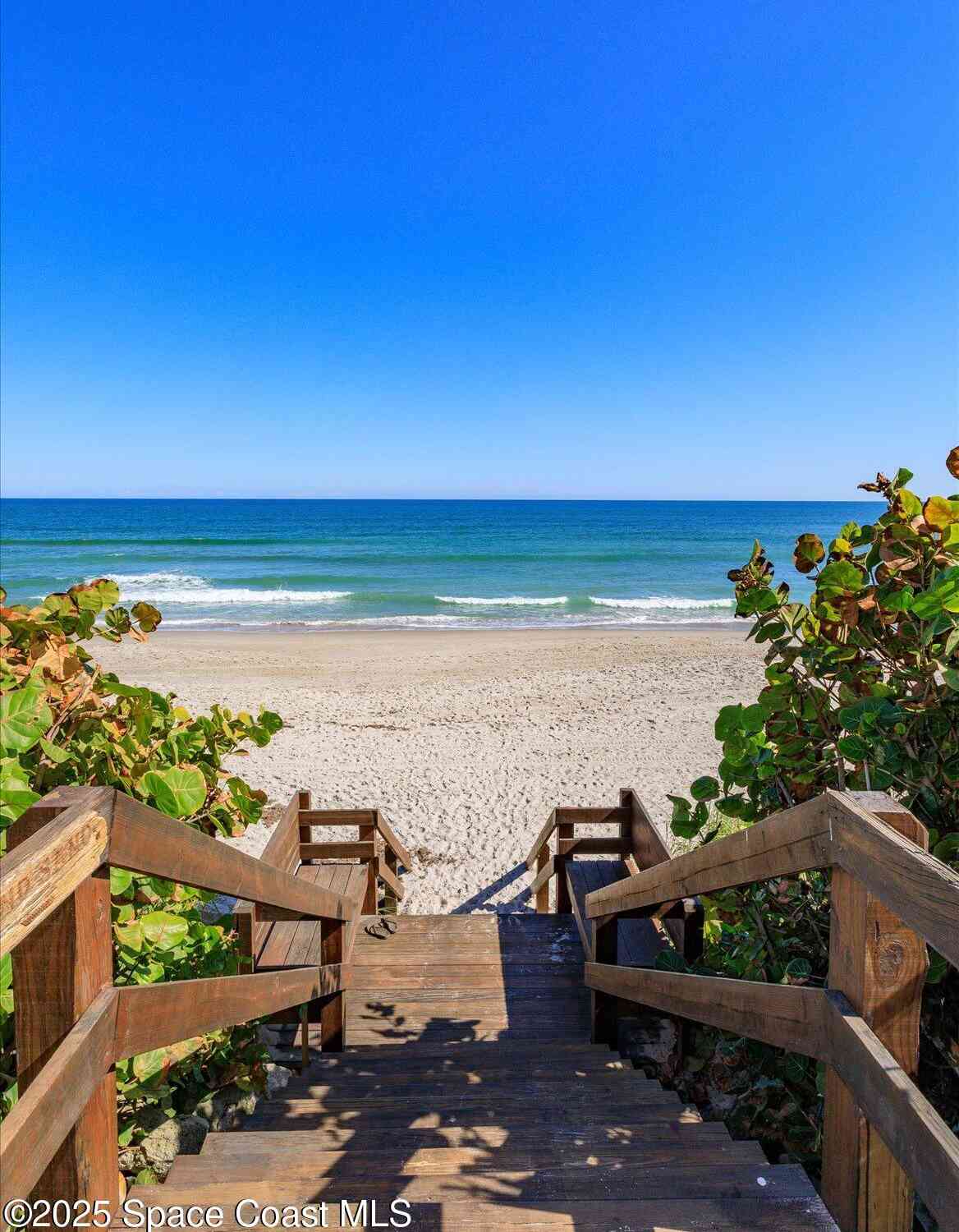 Condo For Sale - 1175 Highway A1a #403<br/> Satellite Beach, FL 32937
