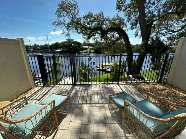 Townhouse For Rent - 833 Paddleboard Court<br/> Melbourne, FL 32935