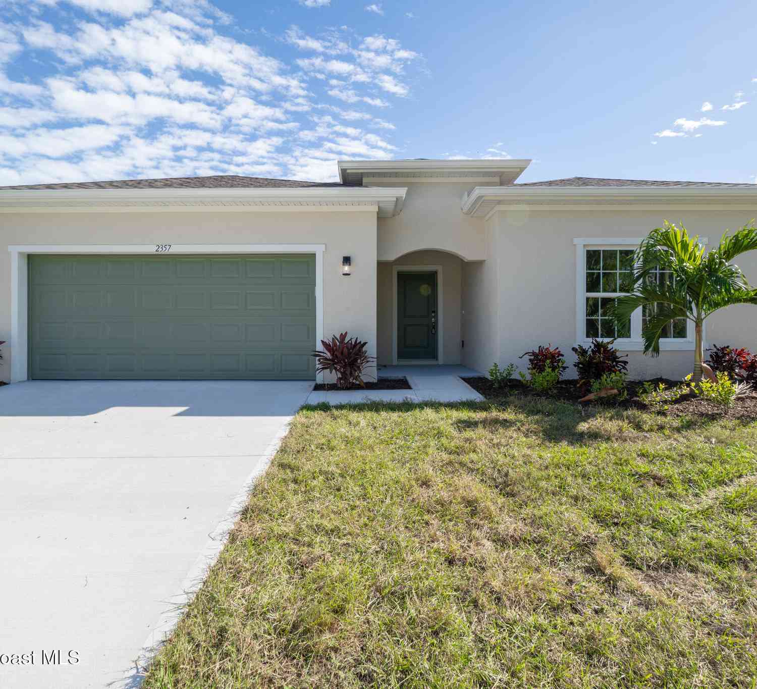 Homes For Sale - 2357 Hagoplan Avenue<br/> Palm Bay, FL 32908