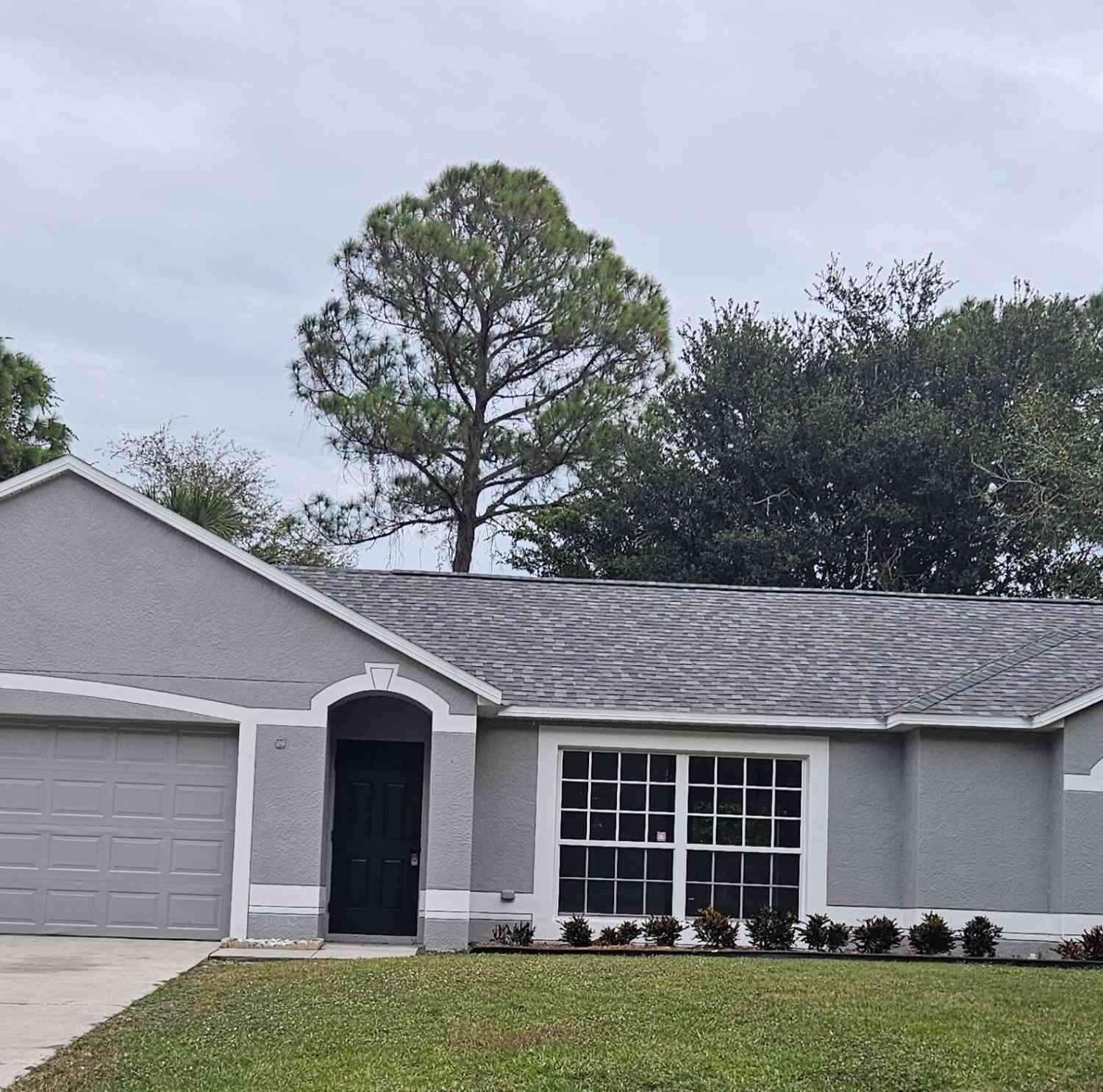 Homes For Sale - 6915 Camden Avenue<br/> Cocoa, FL 32927