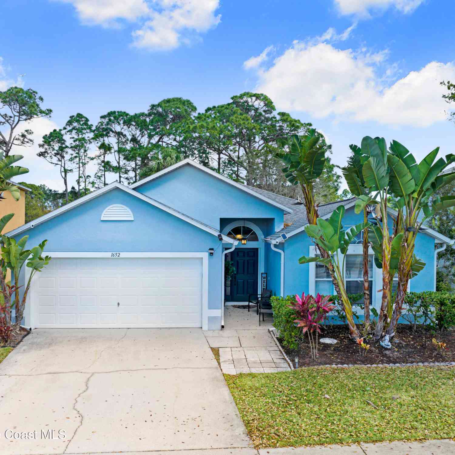 Homes For Sale - 1652 La Maderia Drive<br/> Palm Bay, FL 32908