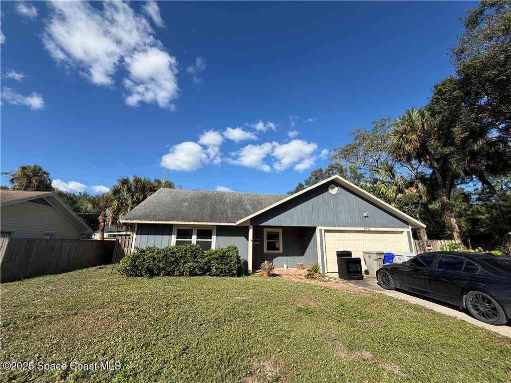Homes For Sale - 2526 4th Street<br/> Vero Beach, FL 32968