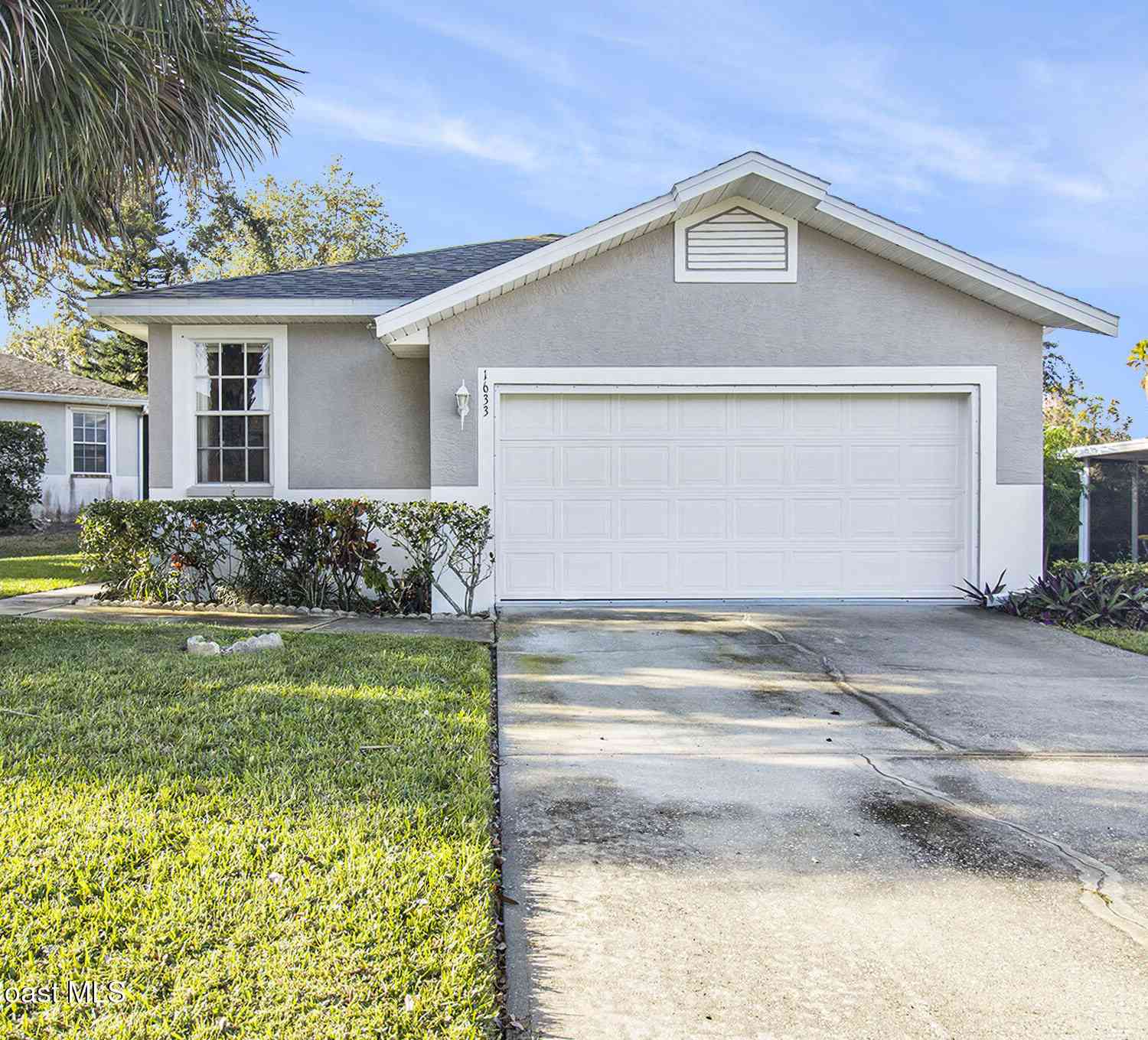 Homes For Sale - 1633 Derby Lane<br/> Melbourne, FL 32935