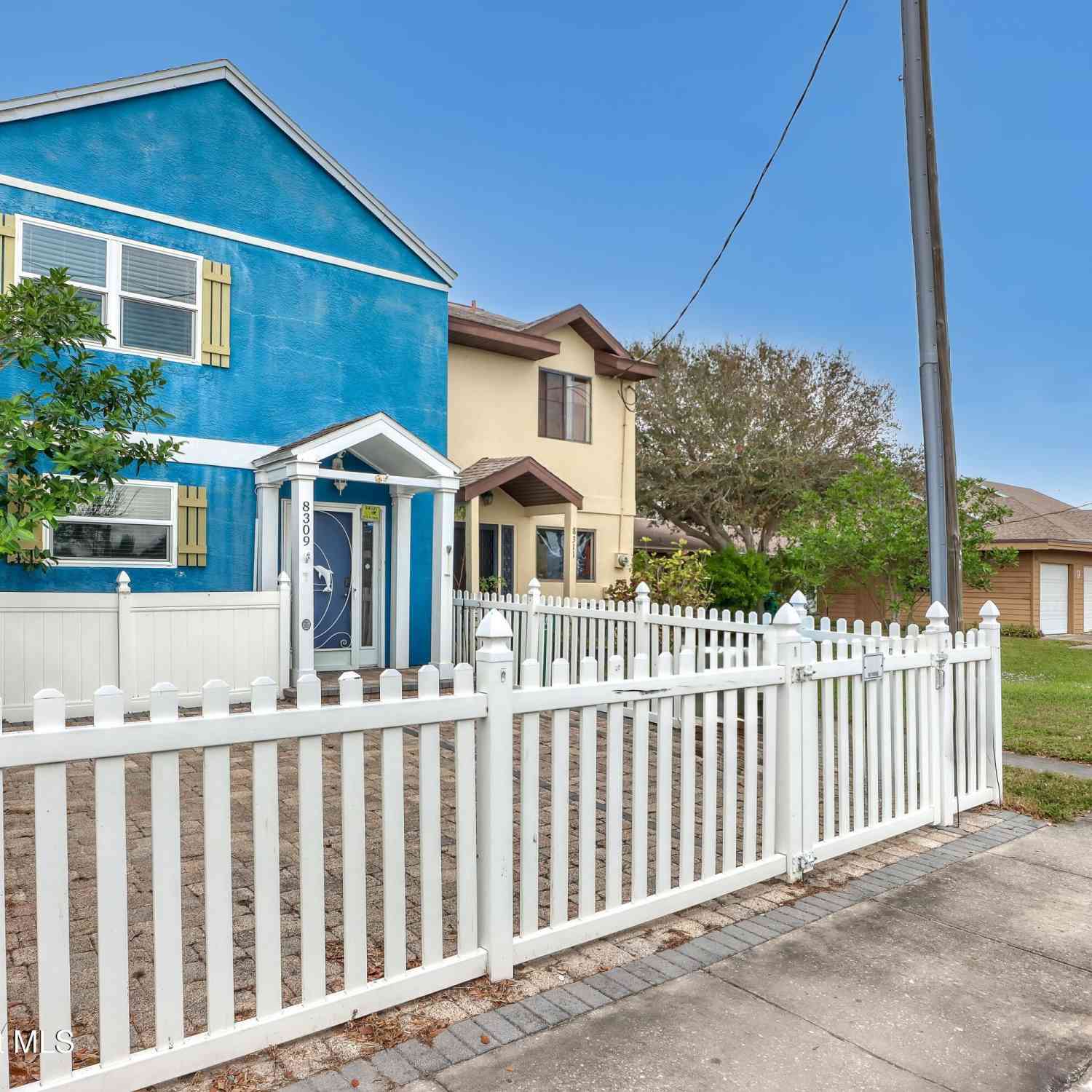 Townhouse For Rent - 8309 Rosalind Avenue<br/> Cape Canaveral, FL 32920