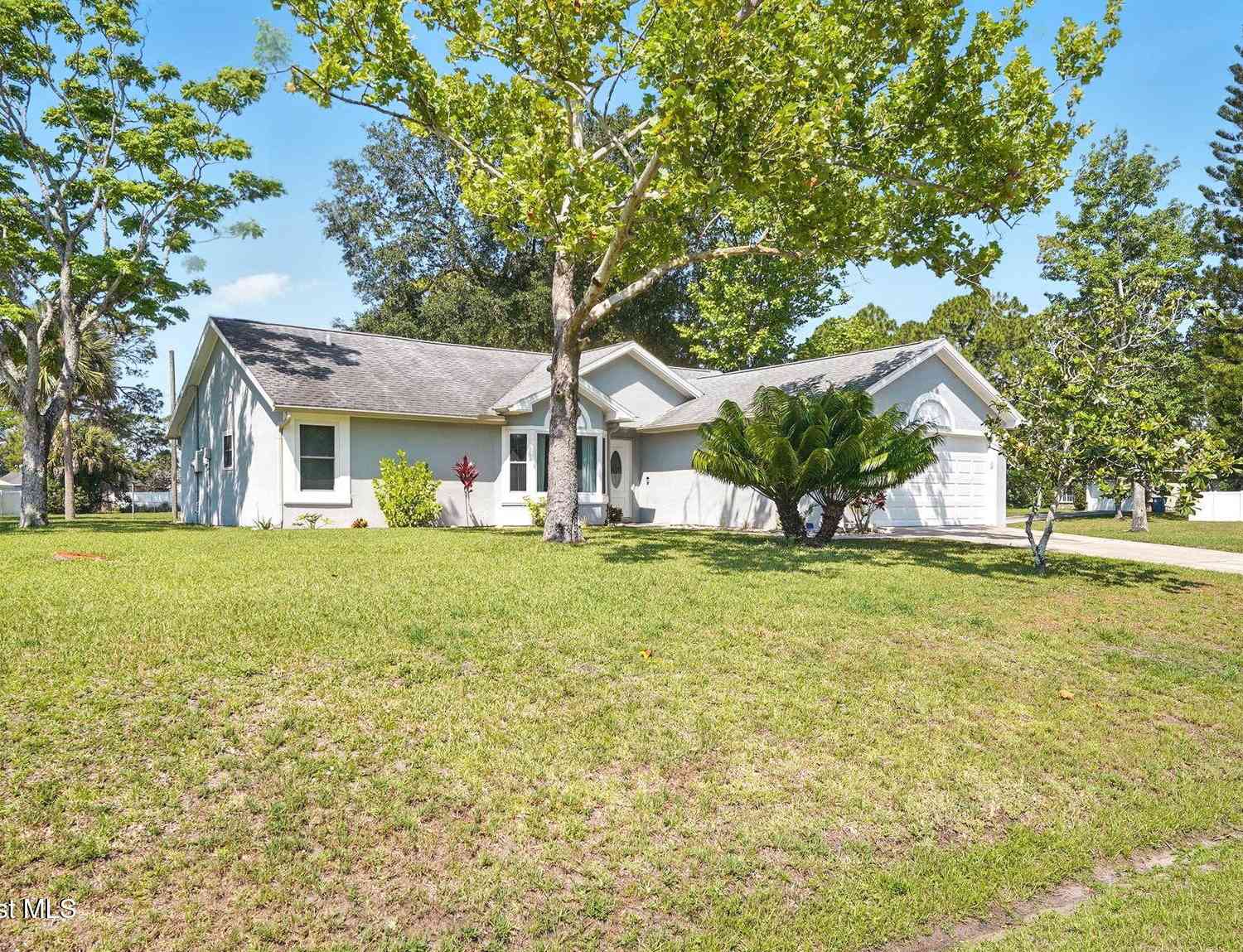 Homes For Sale - 196 Delia Avenue<br/> Palm Bay, FL 32907