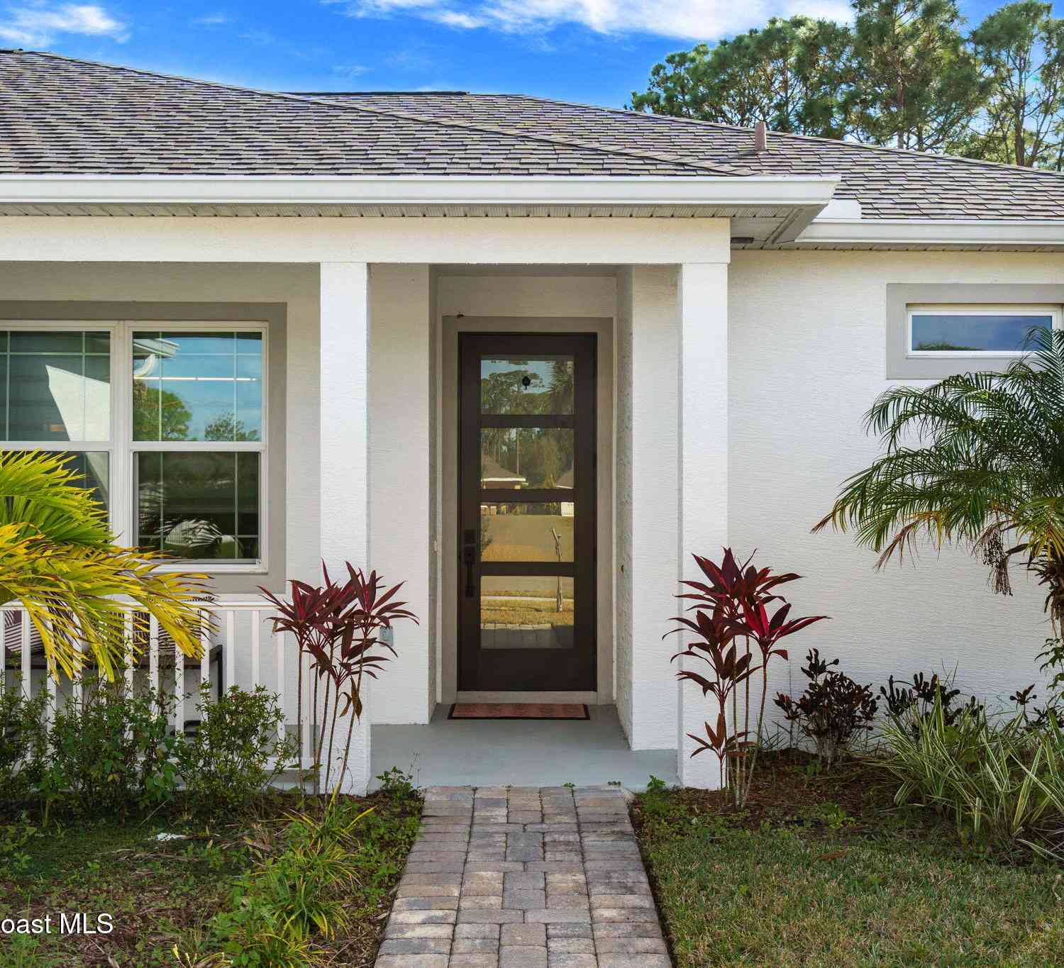 Homes For Sale - 1154 Captiva Island Circle<br/> Palm Bay, FL 32908