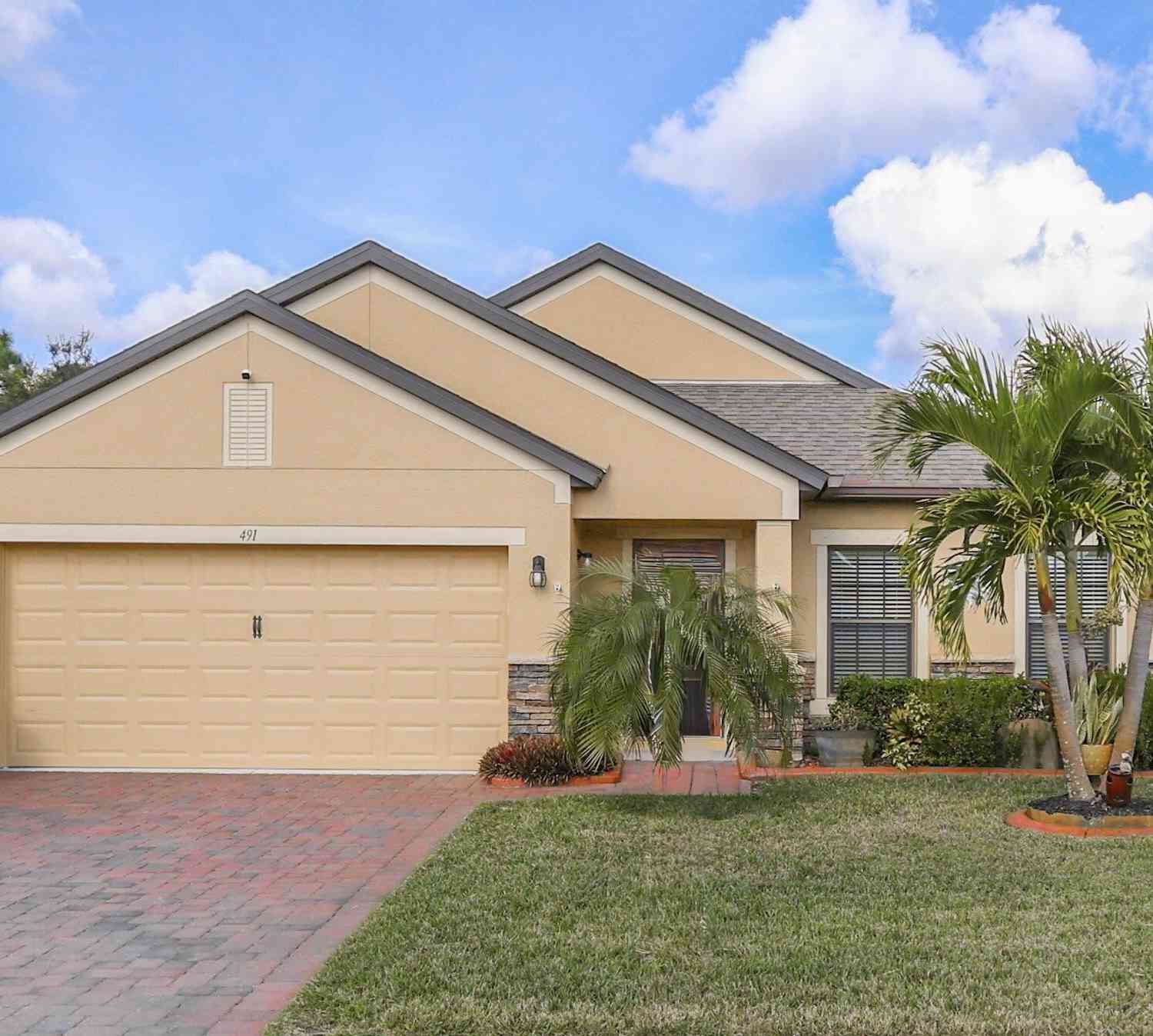 Condo For Sale - 491 Trymore Drive<br/> Palm Bay, FL 32909