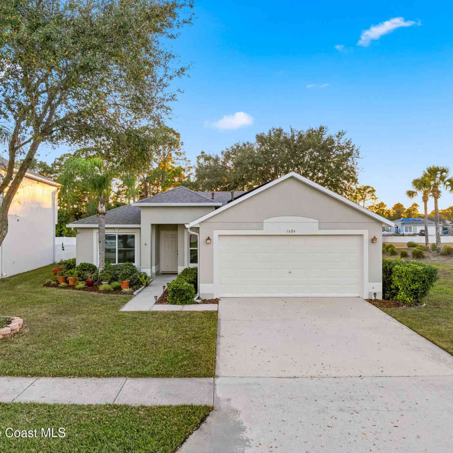 Homes For Sale - 1684 Las Palmos Drive<br/> Palm Bay, FL 32908