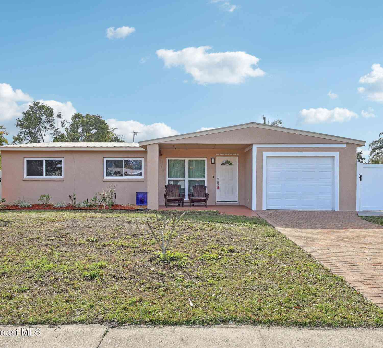 Homes For Sale - 1945 Madison Avenue<br/> Melbourne, FL 32935