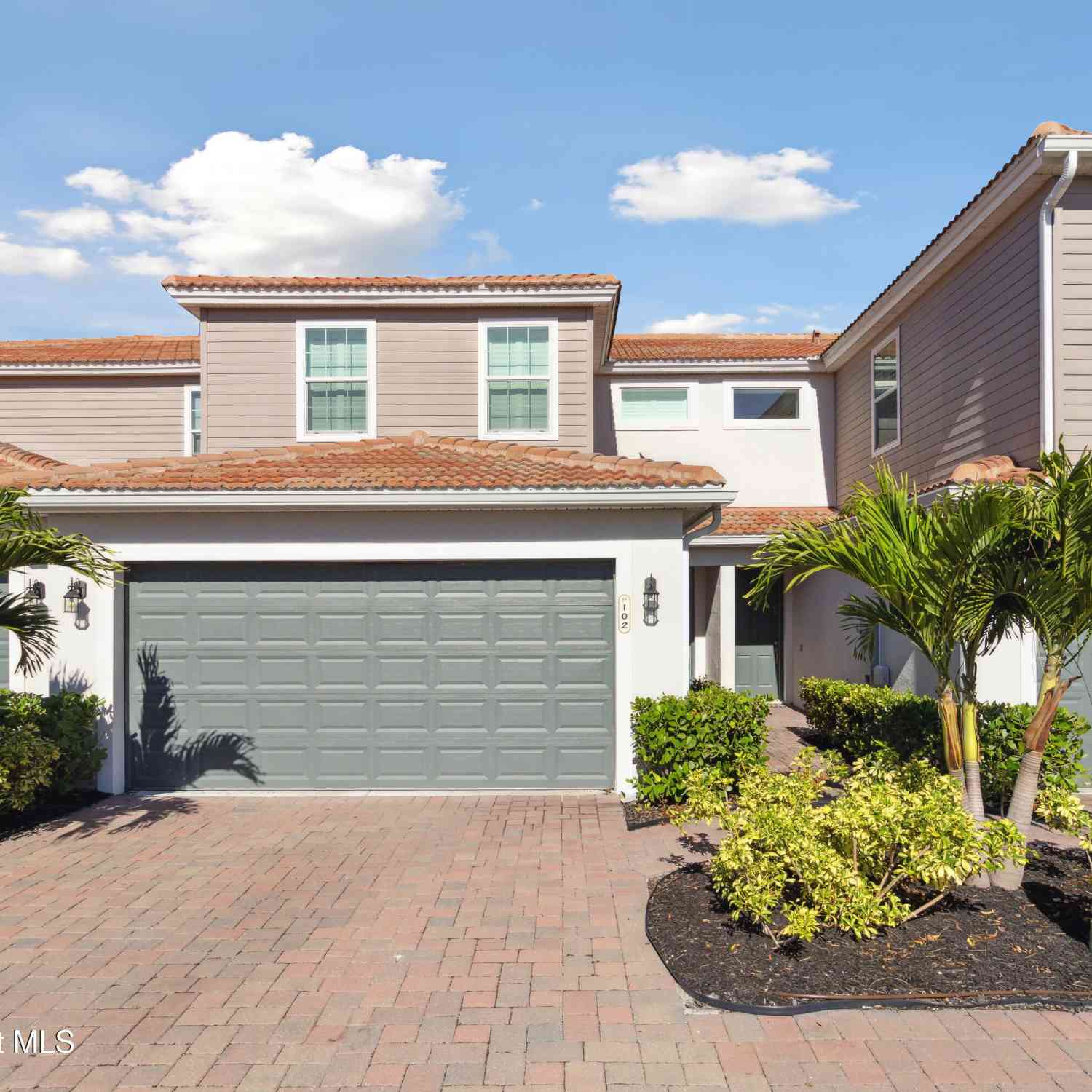 Townhouse For Rent - 1430 Isabella Drive #102<br/> Melbourne, FL 32935