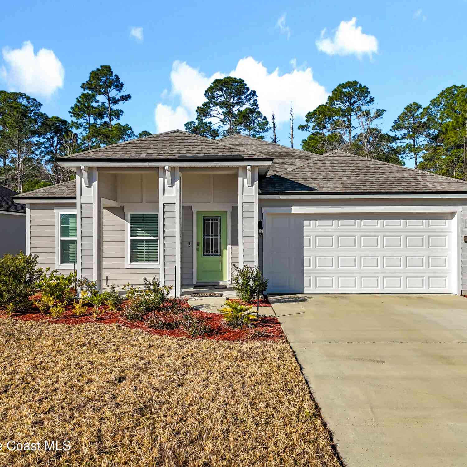Homes For Sale - 65744 Edgewater Drive<br/> Yulee, FL 32097