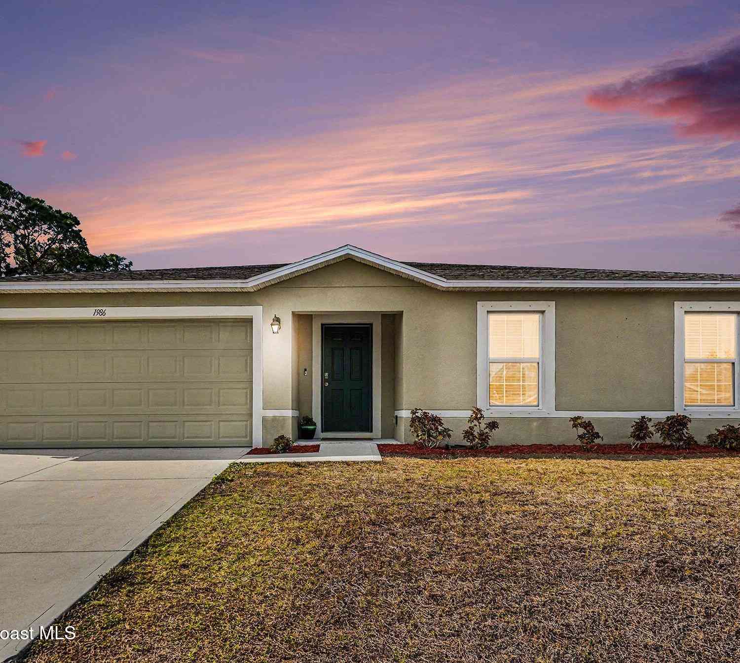 Homes For Sale - 1986 Waukesha Avenue<br/> Palm Bay, FL 32909