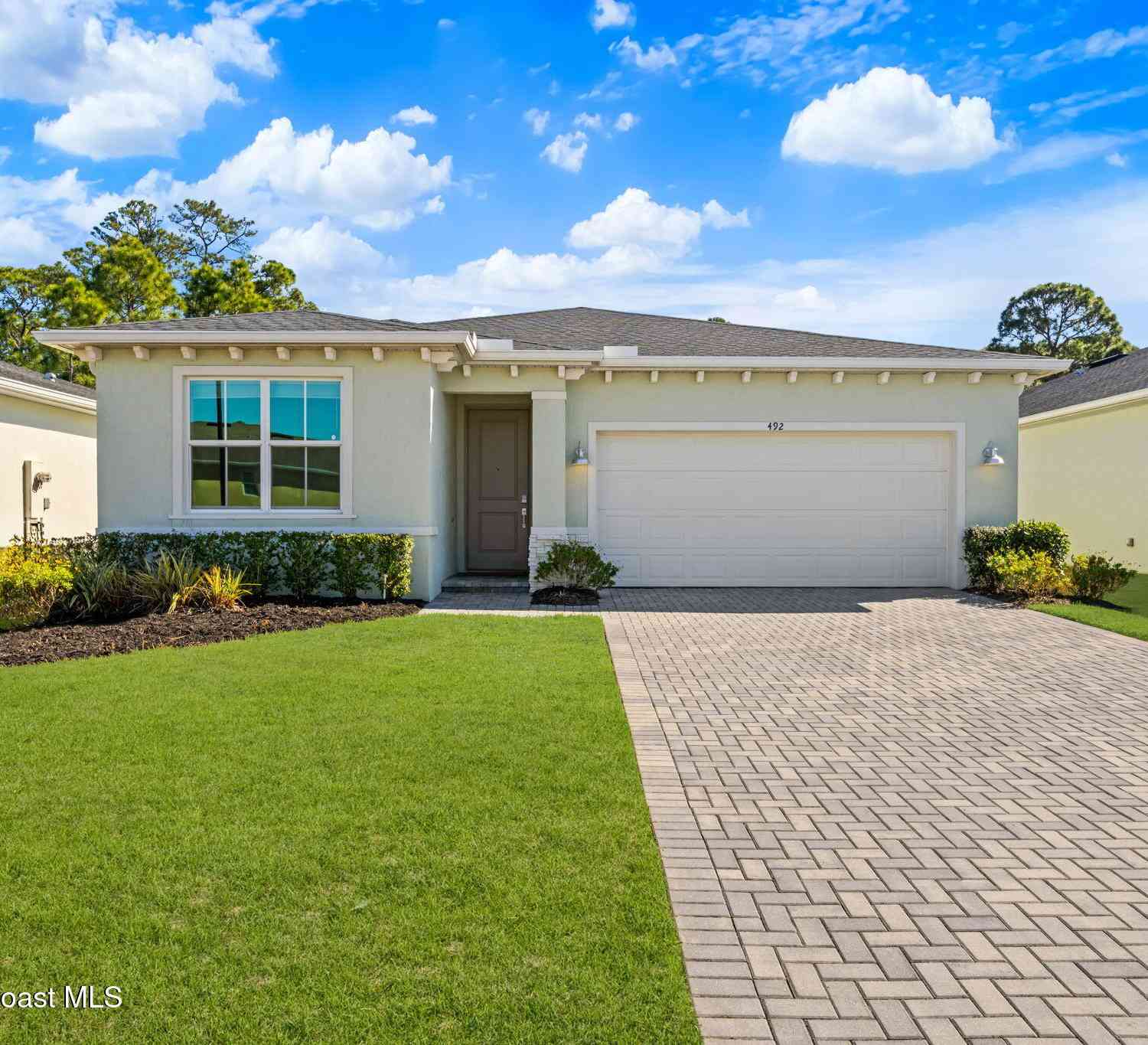 Homes For Sale - 492 Veridian Circle<br/> Palm Bay, FL 32907