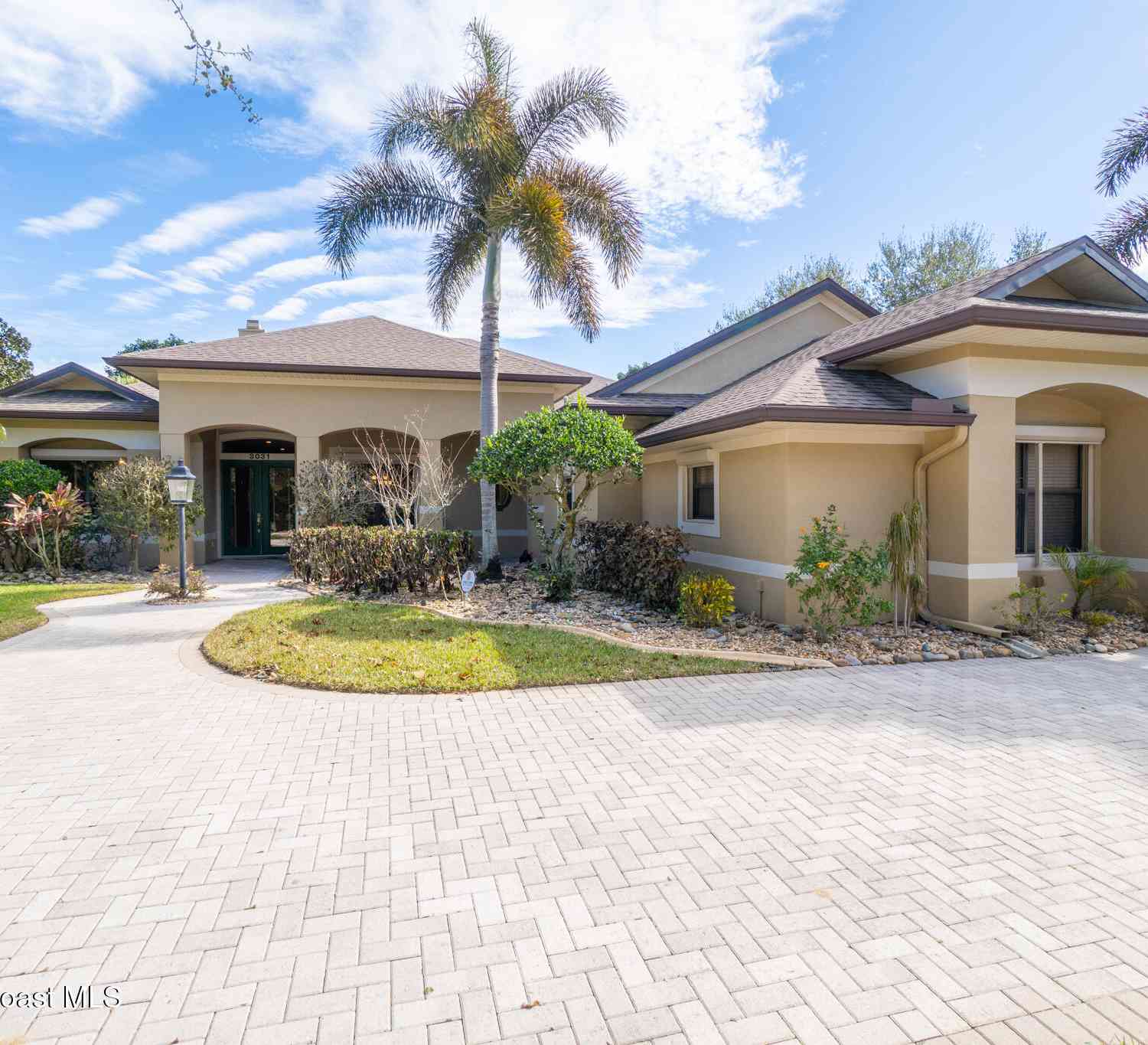Homes For Sale - 3031 Southern Oaks Drive<br/> Merritt Island, FL 32952