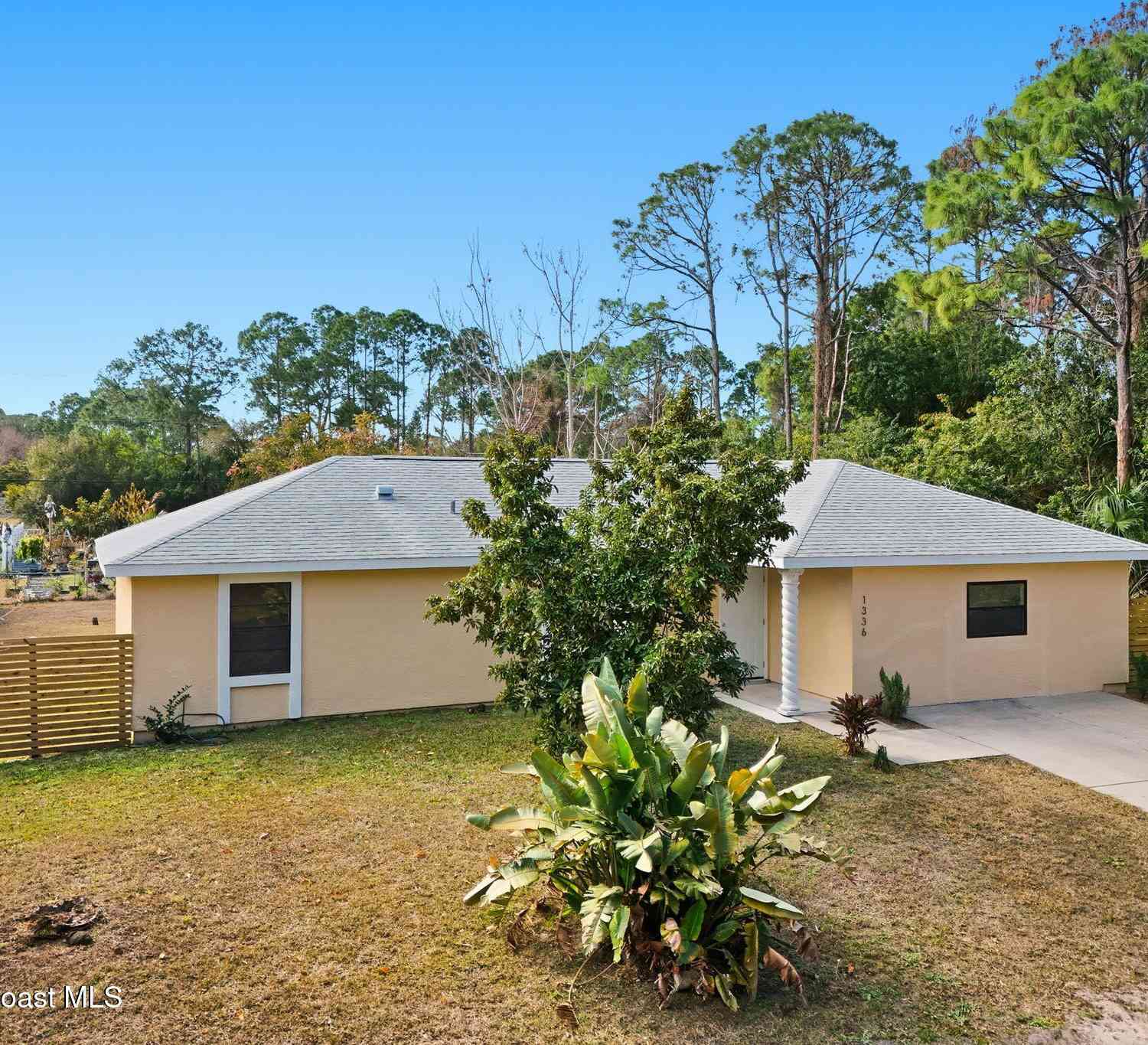Homes For Sale - 1336 Gingold Street<br/> Palm Bay, FL 32907