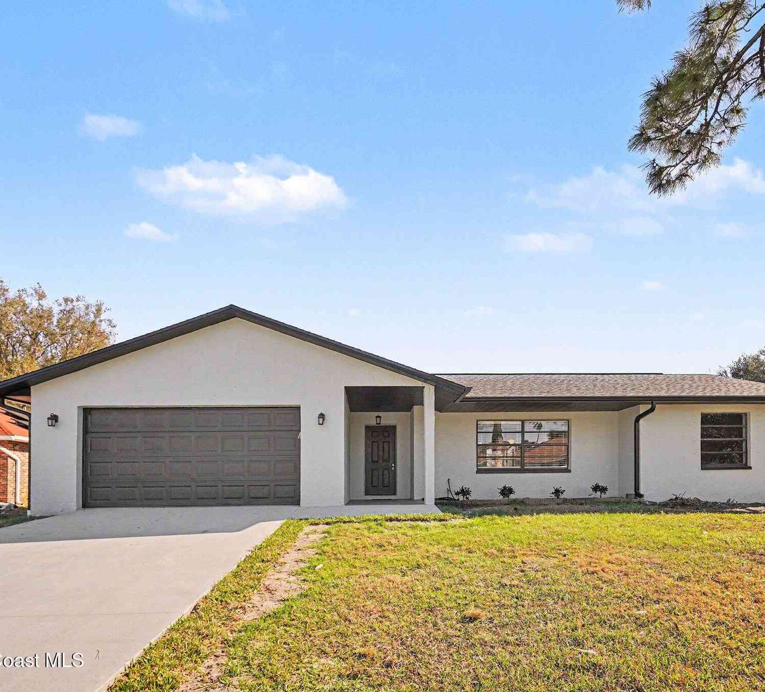 Homes For Sale - 1690 Lara Street<br/> Palm Bay, FL 32907