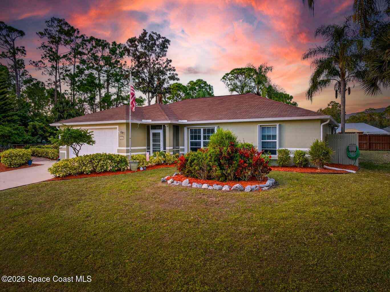 Homes For Sale - 1585 Degamma Street<br/> Palm Bay, FL 32907